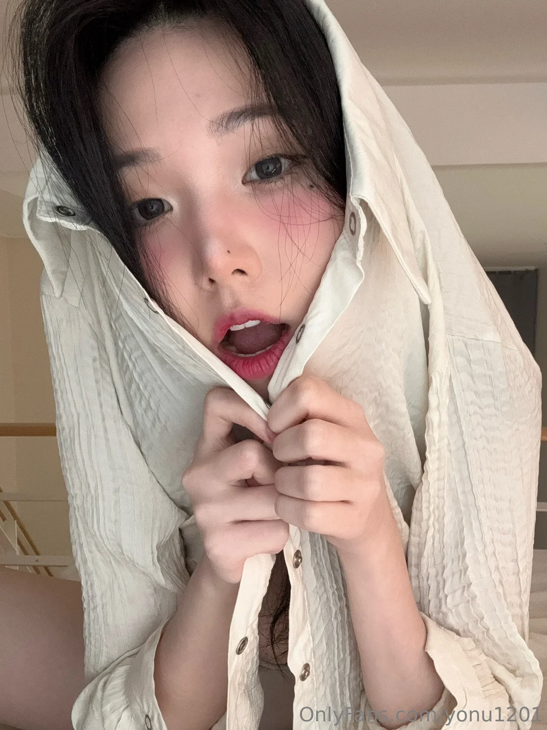 李研雨_Yeon_Woo_연우_2025_10订阅合集_30P,3V_89MB tg@simisebaisi 【丝足阁】014.webp